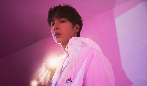 吃瓜娱乐圈王一博赵丽颖,王一博赵丽颖携手演绎娱乐圈甜蜜风暴